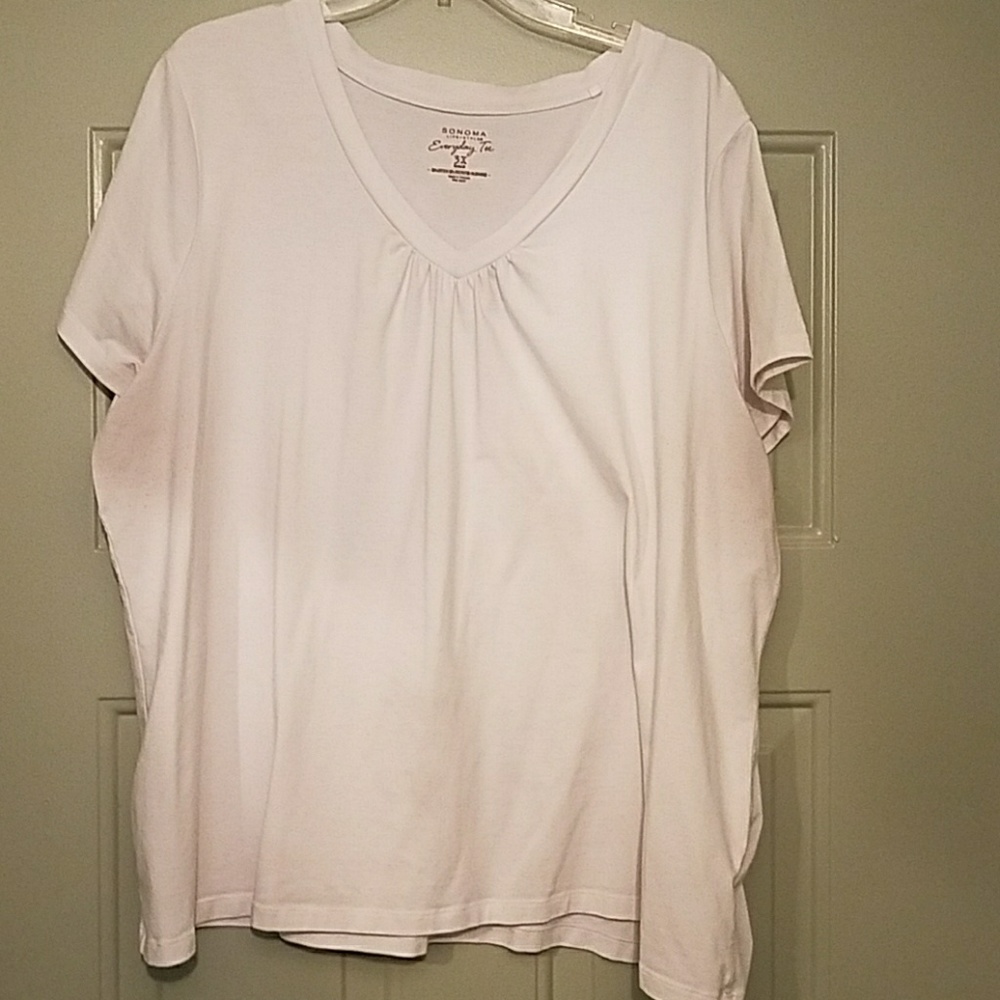 white short sleeve v neck